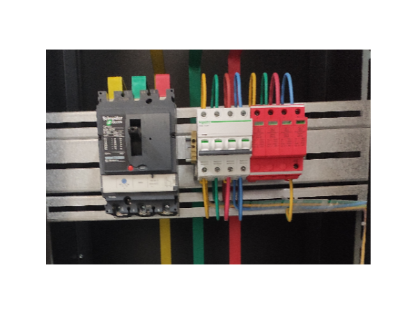 自產(chǎn)自銷(xiāo)的防雷器廠(chǎng)家