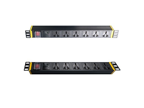 PDU防雷插排與普通插座的區(qū)別,不止一點(diǎn)點(diǎn)【光束防雷】